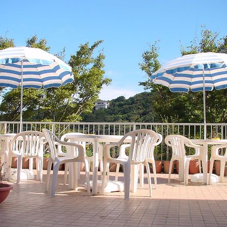 Sea Side Pension Sakuraya Ukusu Exterior foto